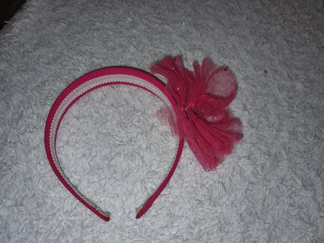 Čelenky rôzne všetky po 0.5 centov za 1ks, 