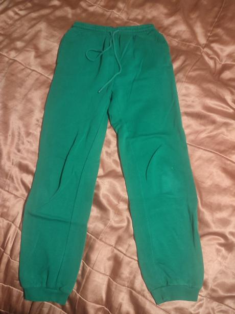 Zelené tepláky house, house,s