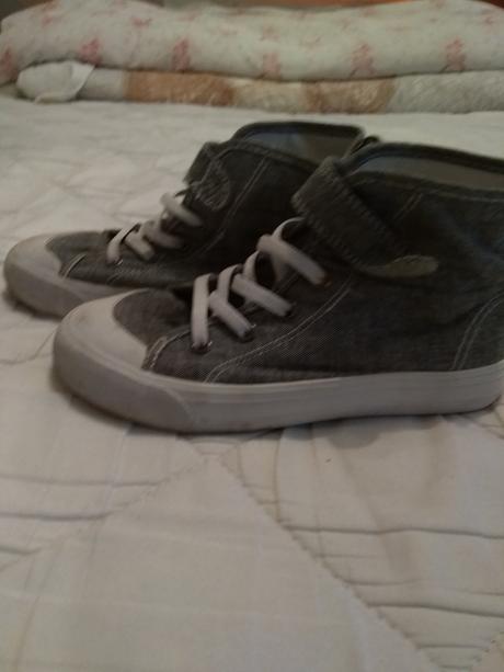 Frajerské tenisky, 29