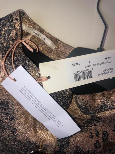 Spoločenské luxusné šaty, 34