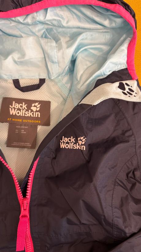 Softshelová bunda zn. jack wolfskin, jack wolfskin,128