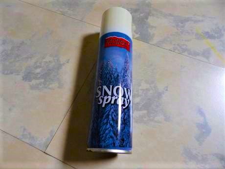 Sneh / spray na vian. stromček, 