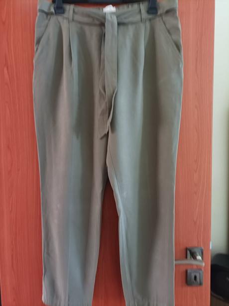 Predám khaki zelené nohavice, h&m,44