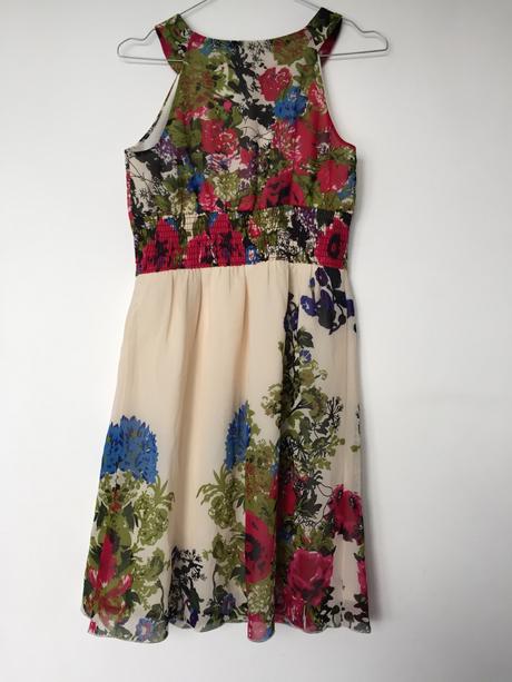 Spol. šaty xs/s, xs