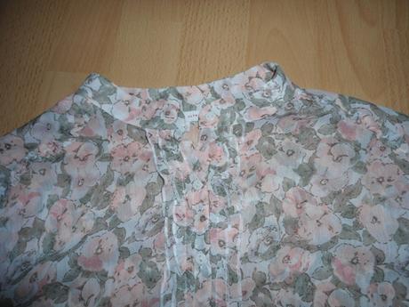 Priesvitna kvietkova kosela, xs