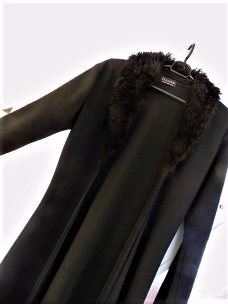 Dlhší sveter s kožušinkou, m