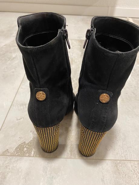 Kožené  čižmy guess, guess,38