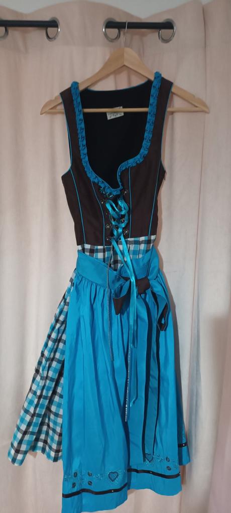 Dirndl 36, 