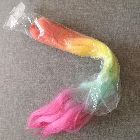 Umele vlasy farebne na zapletanie,