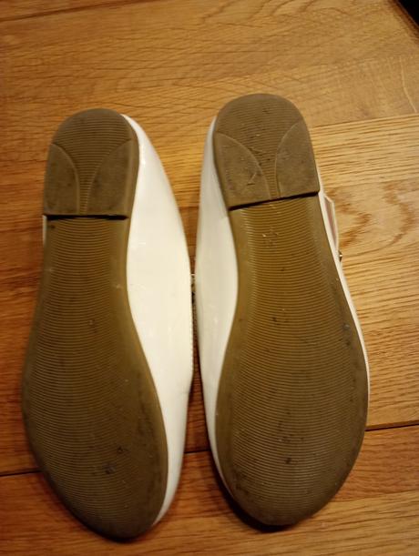 Sandalky na slav. prilezistost, graceland,33