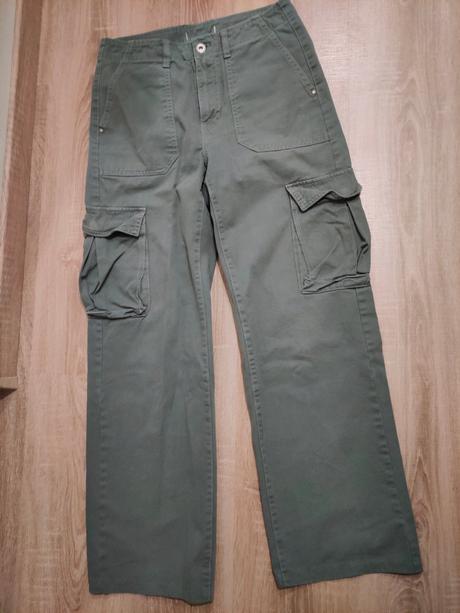 Nohavice kapsáčové, pull&bear,36