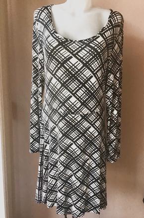 Pružné šaty /85a, 44