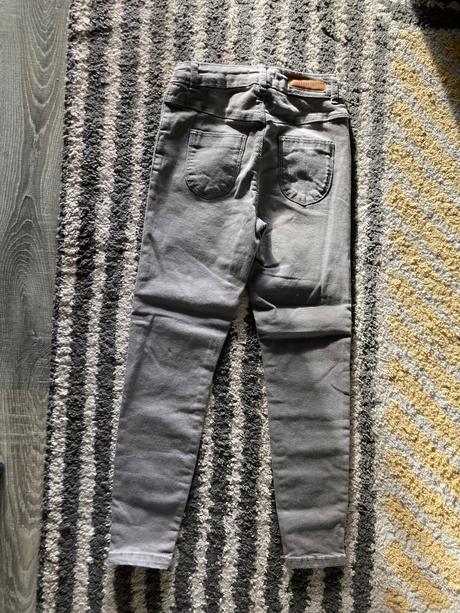 Šedé skinny rifle, reserved,140