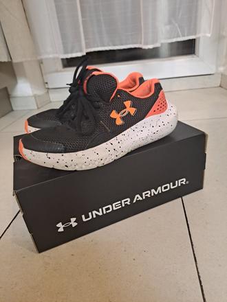 Botasky, under armour,36