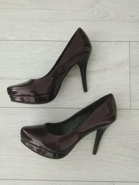 Lodičky lakované, 39