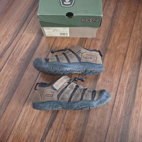 Keen newport, keen,34