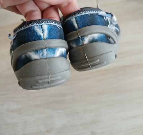 Chlapčenské papuče 23, ren but,23