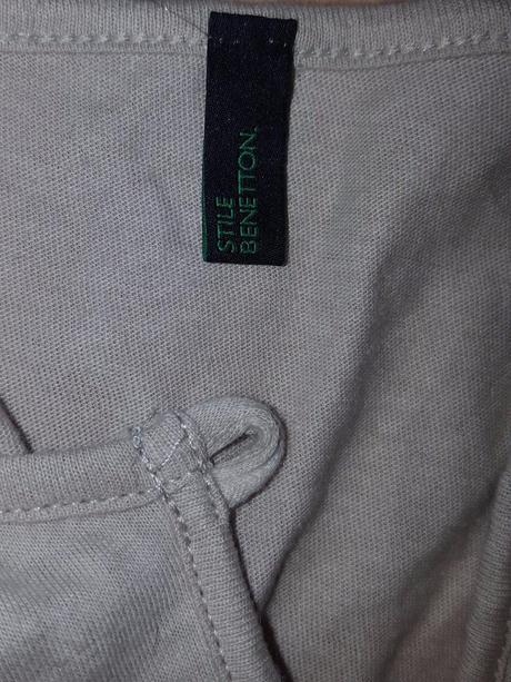 Bezovy top s volanom, benetton,38