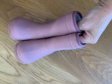 En fant 23 zateplené gumáky, en fant,23