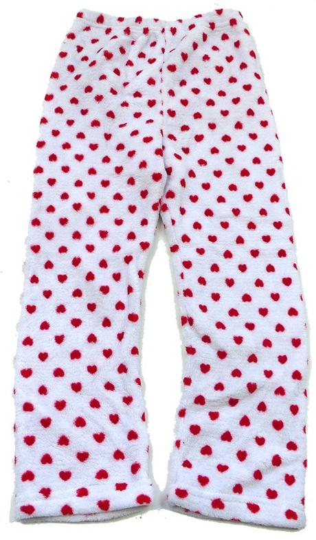 Chlpaté biele tepláky s červenými srdiečkami, young dimension,122