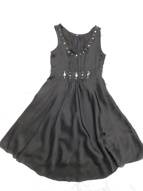 Luxusne velmi pekne saty na slavnost, 34