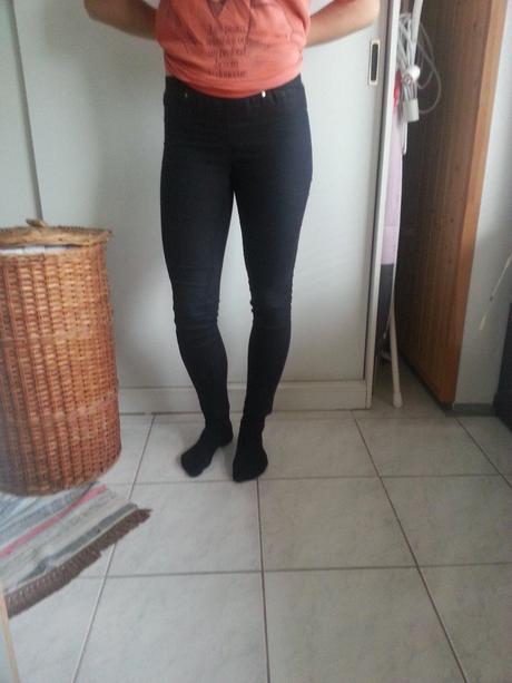 Čierne rifle, h&m,s