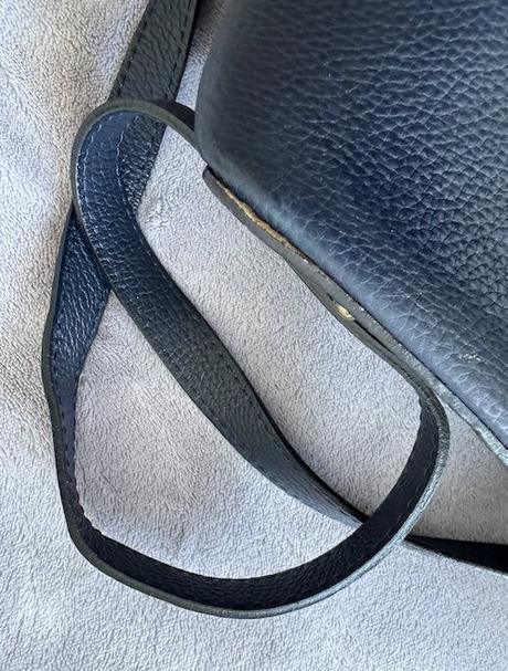 Vera pelle modrá kabelka, 