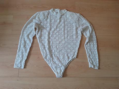Čipkované body, m