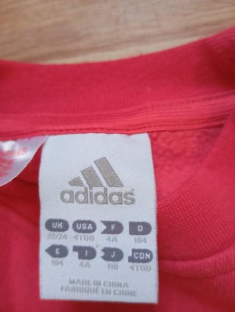 Mix oblečenia, 104–116