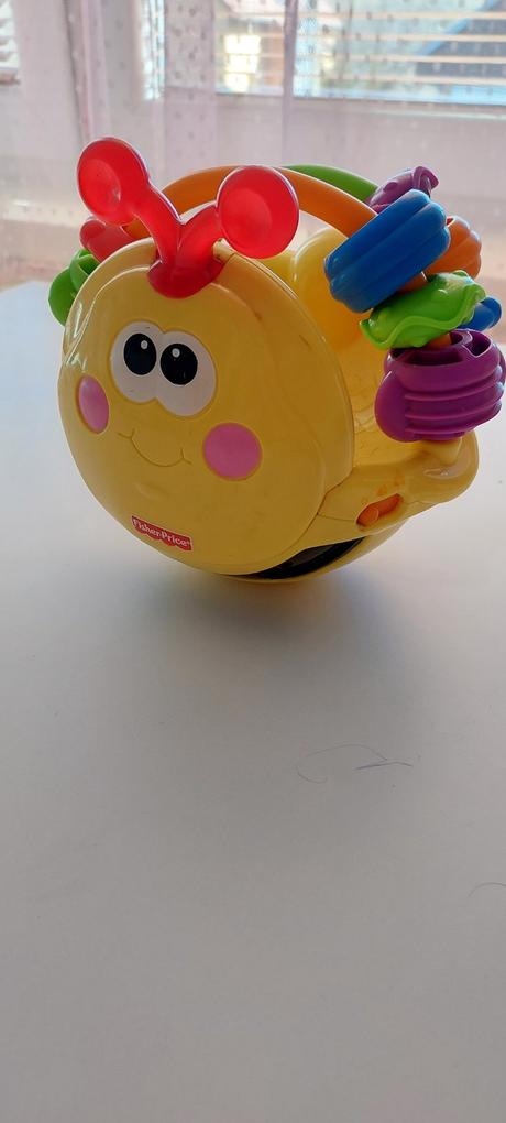 Včela fisher-price,