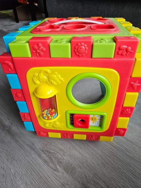 Interaktívna kocka s aktivitami 6v1, 