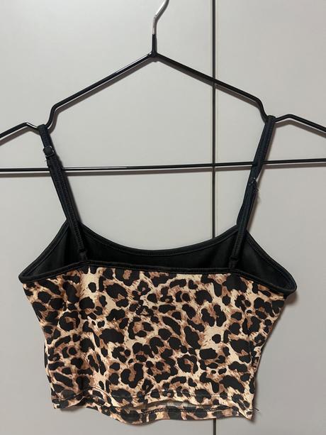 Top tigrovaný, bershka,xs