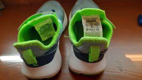 Lahke a pomerne siroke tenisky aj do haly, decathlon,30