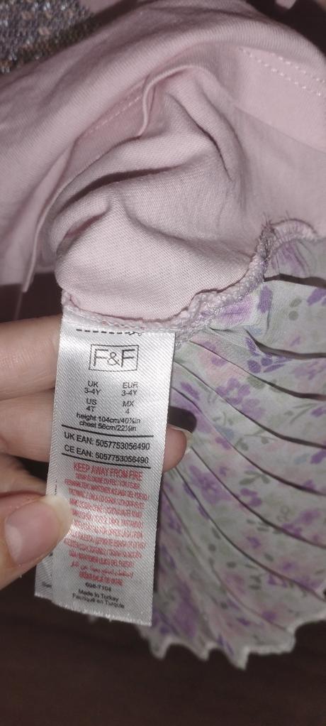 Milé tričko, f&f,104