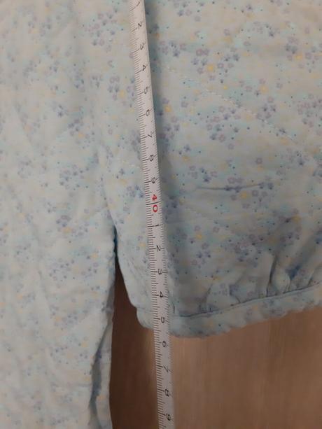 Teplejsie damske minisaty, 42