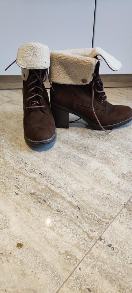 Kotnikove čižmičky s kožušinkou, deichmann,41