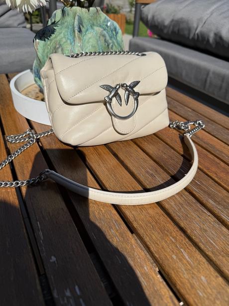 Kabelka pinko, pinko