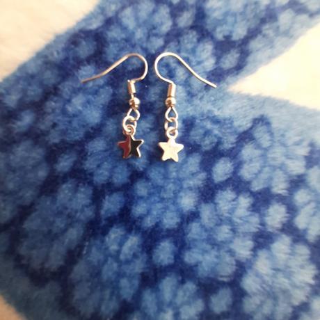 Náušnice s hviezdičkou,