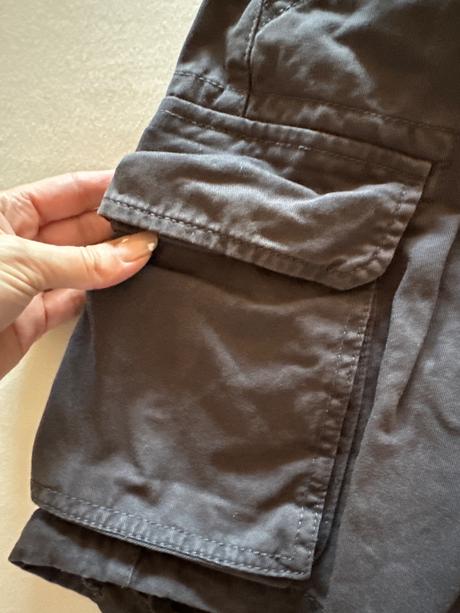 Kapsačové šortky, bershka,s