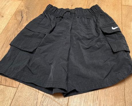 Športové krátke nohavice, nike,xs