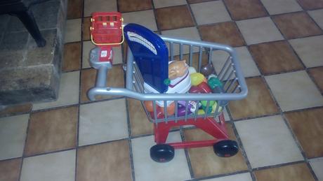 Obchodík s vozíkom a pokladňou, 