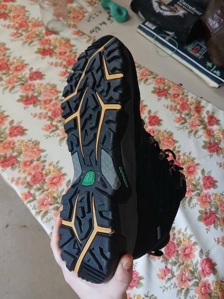 Turistické topánky, karrimor,43
