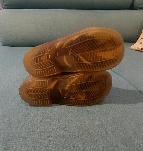 Maskačove gumáky, 25