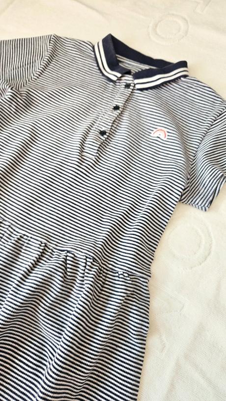 Šaty 11-12 r., essence,152