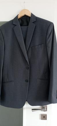 Pánsky sivý oblek 176/100, m