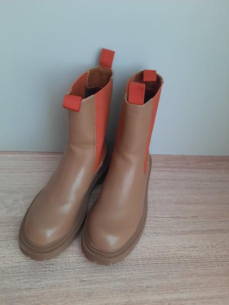 Členkové čižmy, 36