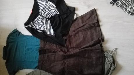 Balík dámskych vecí vel. s, s