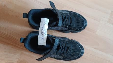 Predám chlapčenské botasky, 32