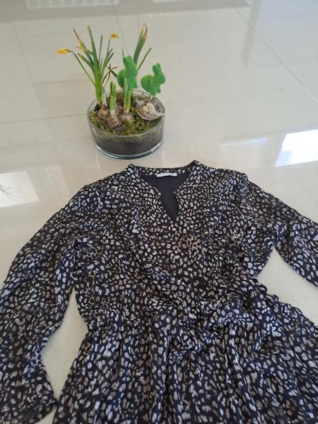 Moderné šaty, gate,36