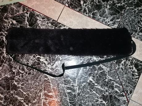 Šál na zaviazanie kožušinka, s